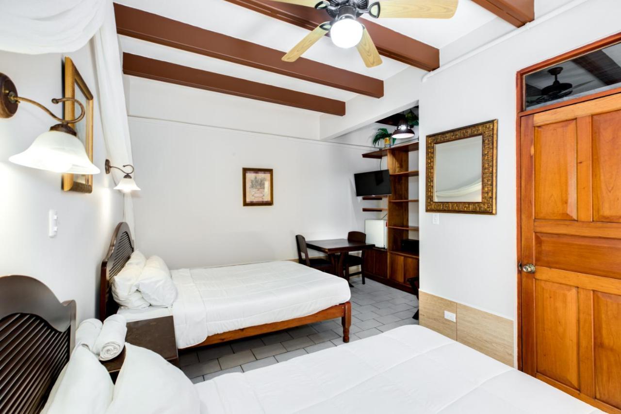 Hotel Poseidon Jacó Zewnętrze zdjęcie